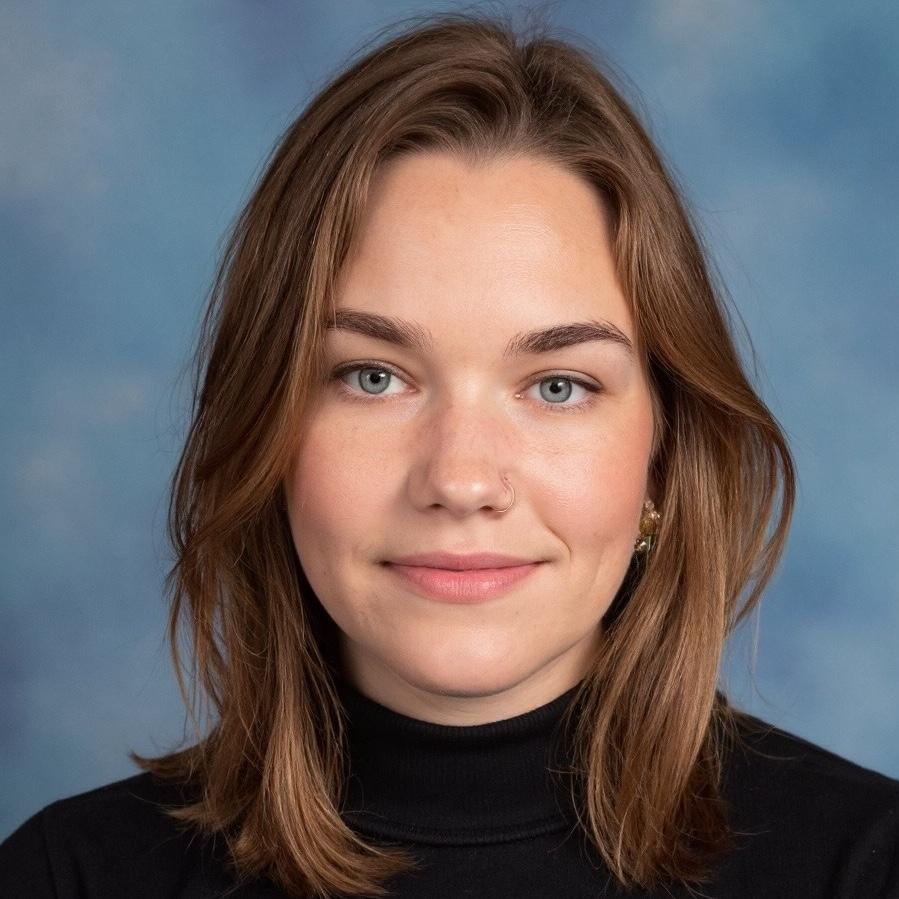 Portrait of Maddy Meredith
