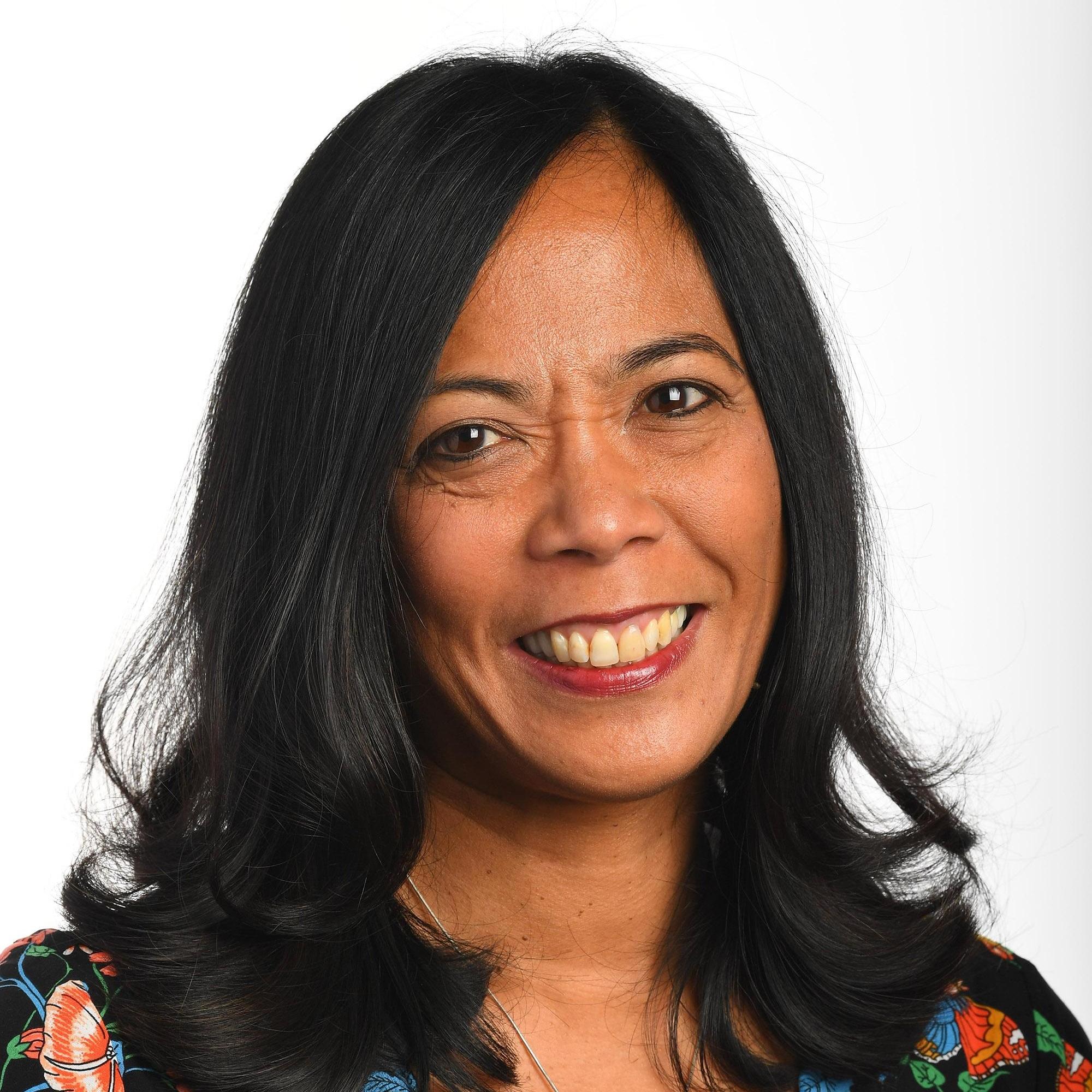 Portrait of Roxanna Scott 